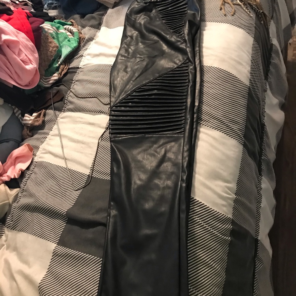 Faux leather moto leggings